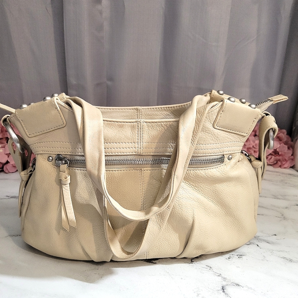 HOBO The Original Ivory Beautiful Everyday Leather Shoulder Bag